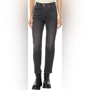 Levi’s Wedgie Straight Jeans